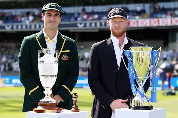 ashes-series-trophy